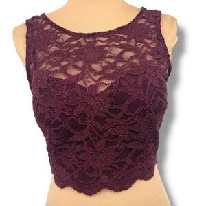 CITY TRIANGLES Plum Color Stretch Lace Cropped Tank Built In Bra 7  Coquette